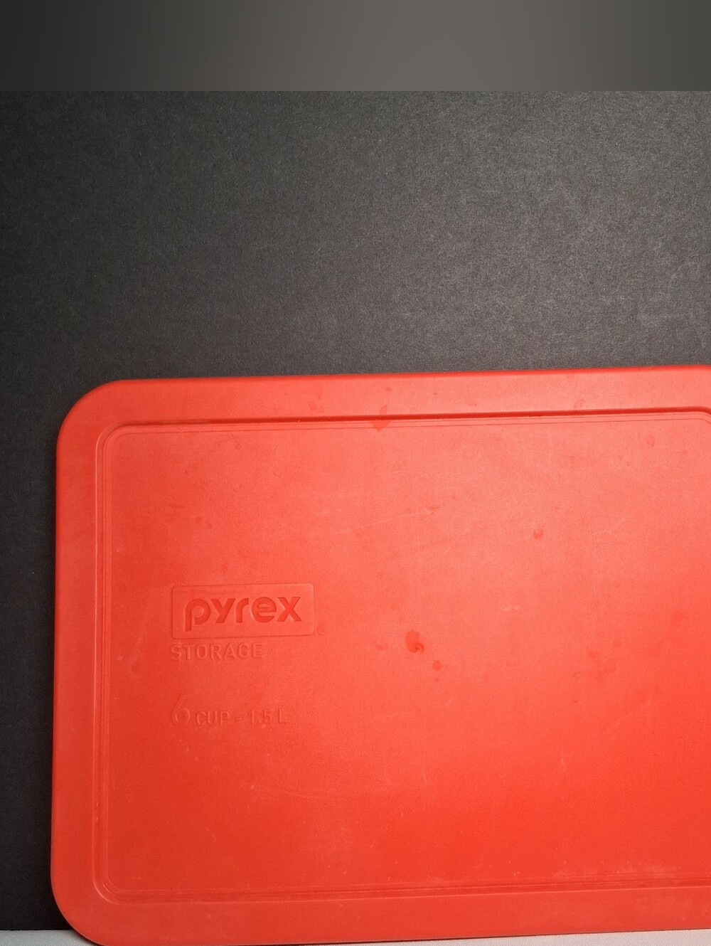 Pyrex 7211-PC Poppy Red Rectangle Plastic Storage Replacement Lid Cover